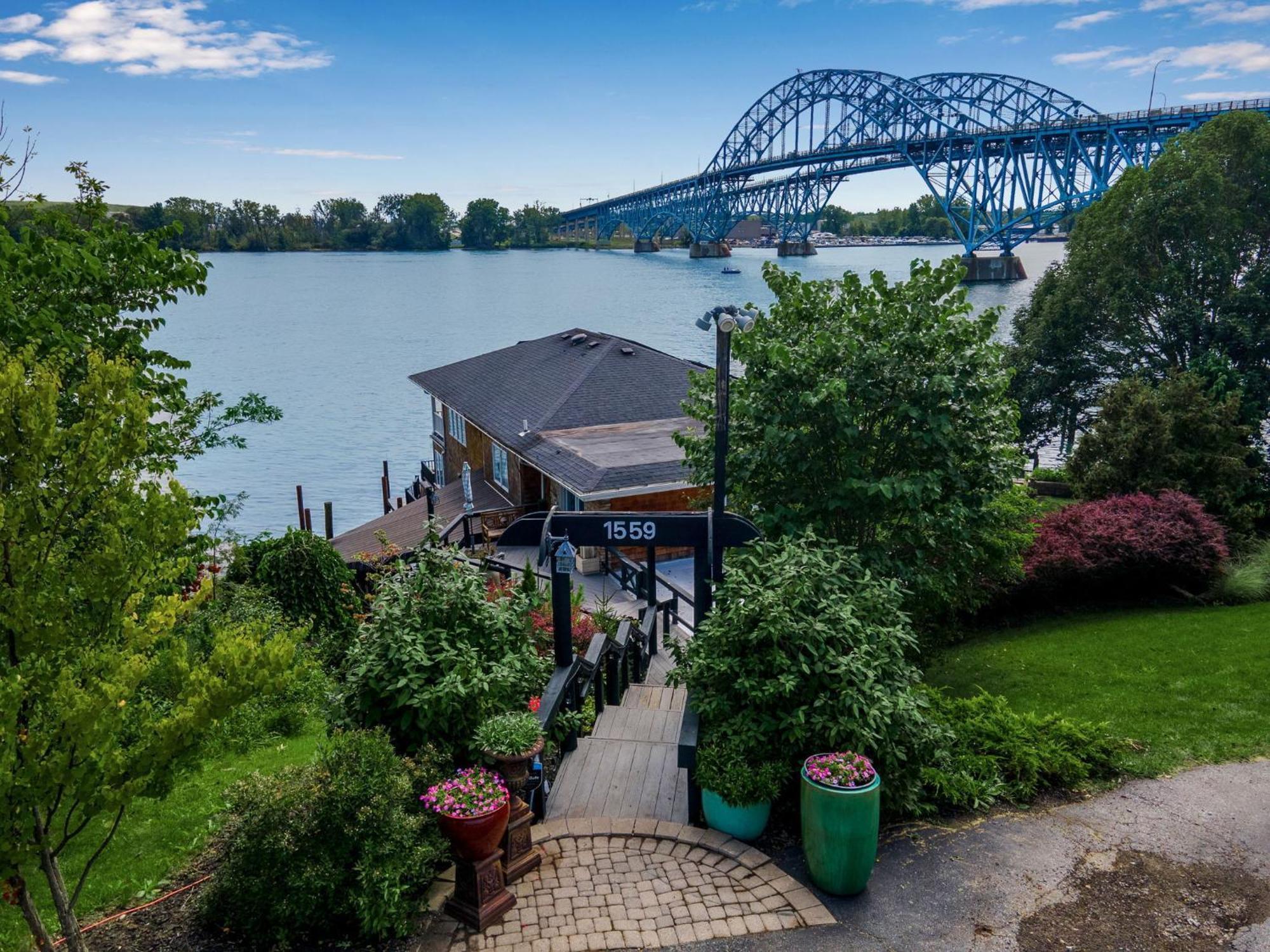 South Bridge Bed And Breakfast Grand Island Dış mekan fotoğraf